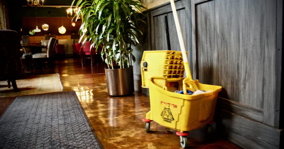 Blu Cleaning - Chicago - Restaurant - Janitorial Services